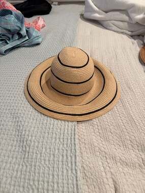 Wallaroo Hat Company Riviera Striped Tan & Black Straw Sun Hat